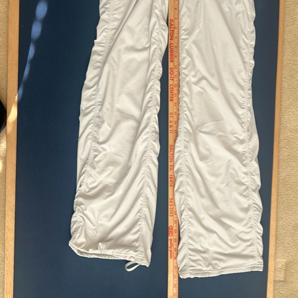 Lululemon Dance Studio Pant II *lined Dune - Picture 8 of 12